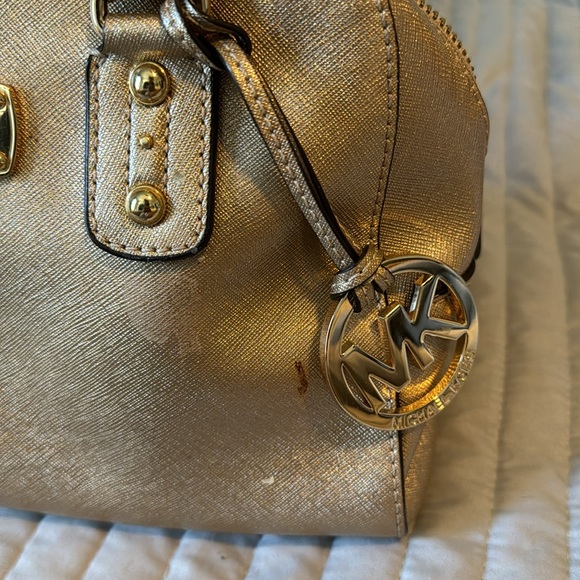 Gold MK purse - Picture 3 of 5